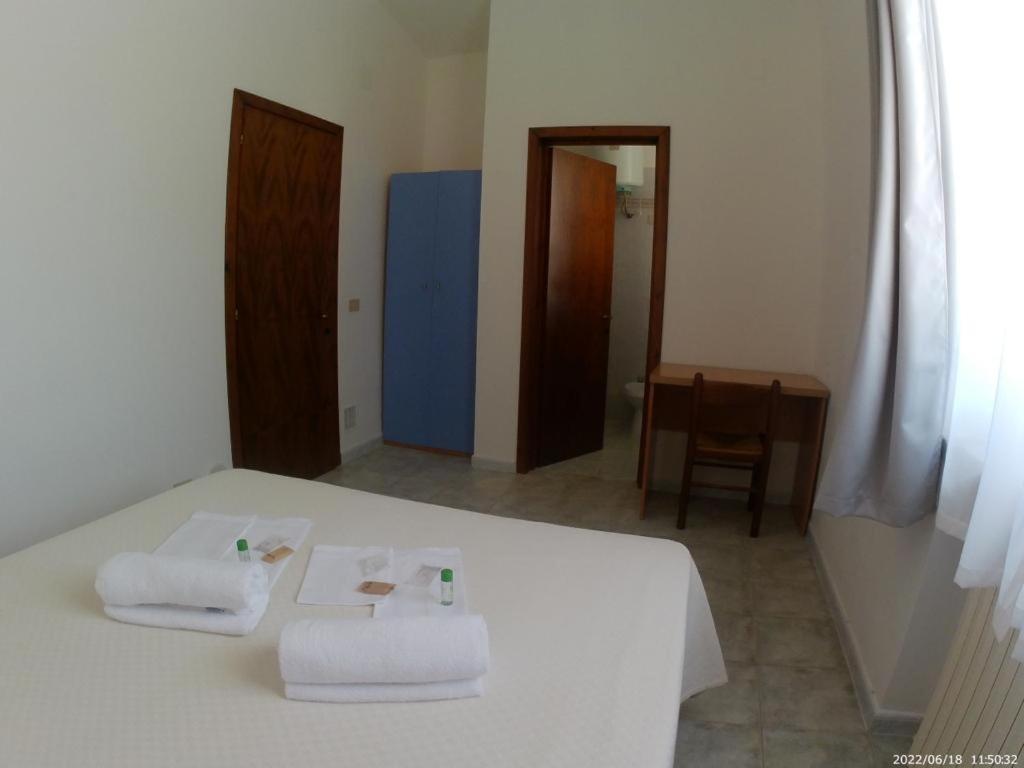 Terrae Eremis: Ristorante, Bar, B&B Roccamorice Luaran gambar